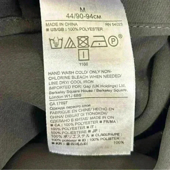 Banana Republic Charcoal Pleat Polyester Long Sleeve Size Medium Blouse - Picture 15 of 16